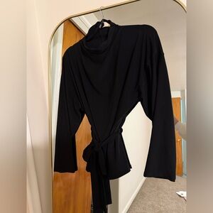 Zara Classic Black Top